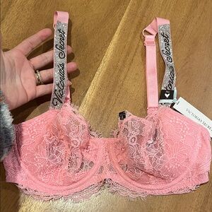 Victoria's Secret Pink Lace Bra with Logo sparkle Straps